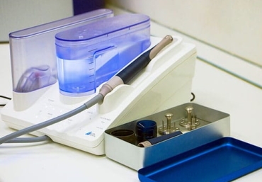 „Vector“ procedūra periodontito profilaktikai ir gydymui